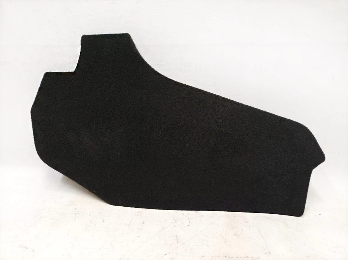 29 Left front center console trim (damaged) Tesla model Y 1493061-00-C