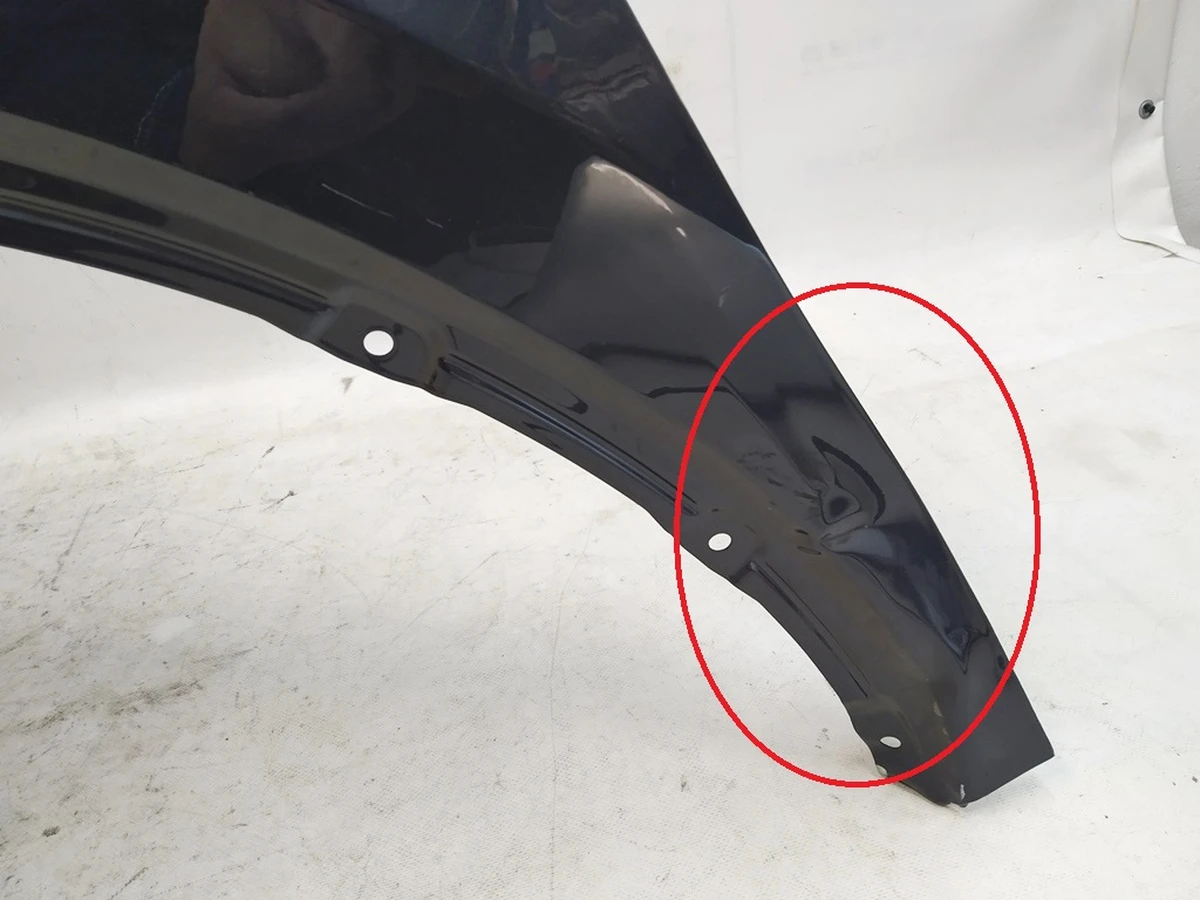 1 Крило переднє ліве з пошкодженням PMNG MIDNIGHT SILVER Tesla model Y 1493451-12-A