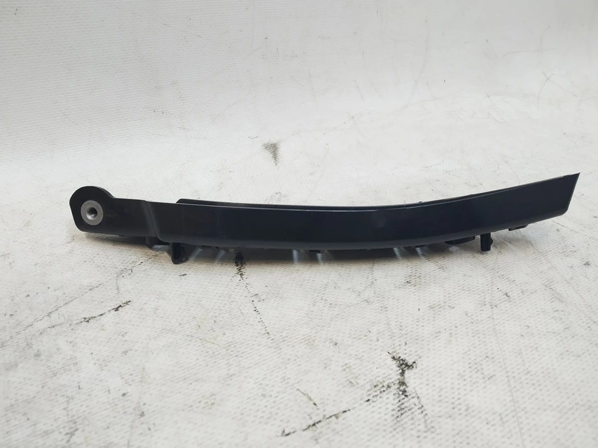 3 Кронштейн направляющая бампер крыло левый Tesla Model Y 1493770-00-B