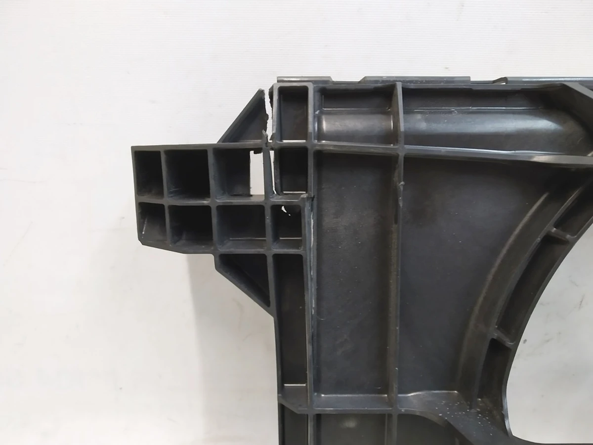 3 Корпус вентилятора системи охолодження (пошкодження) Tesla Model 3, Model Y 1494179-00-B