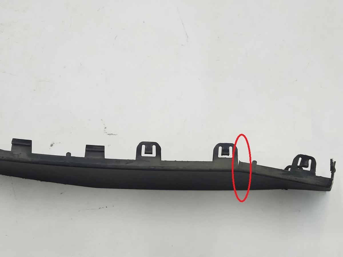 3 TRAILER HITCH COVER ASSEMBLY - REAR FASCIA BASE Tesla Model Y 1494009-00-A