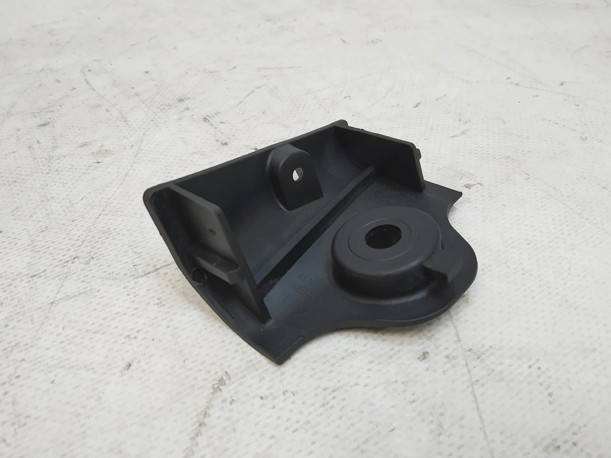 5 Bracket LH grill shuter damfer Tesla model Y 1494159-00-C