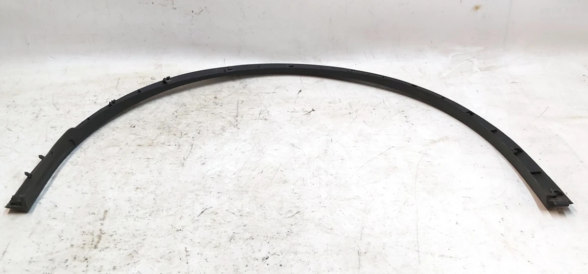 9 Front fender garnish - Right hand Tesla Model Y 1494186-00-C