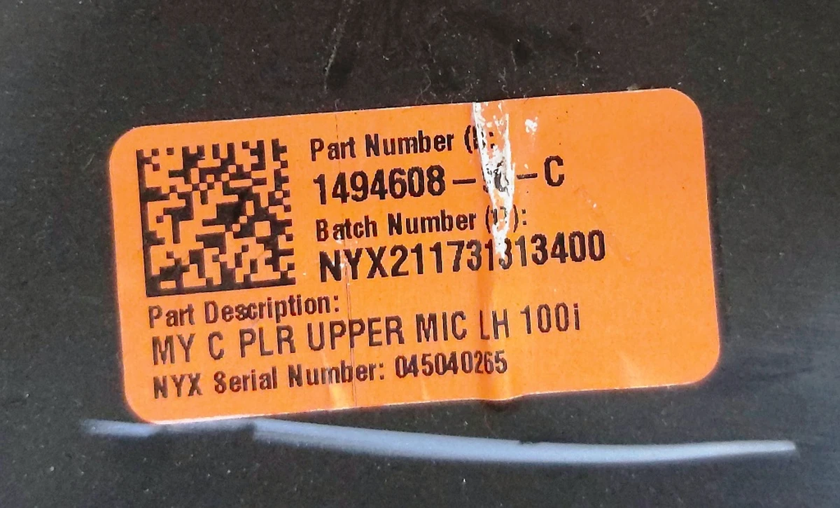 6 Накладка ременя безпеки стійки С лівої з ушкодженням Tesla model Y 1494608-79-A