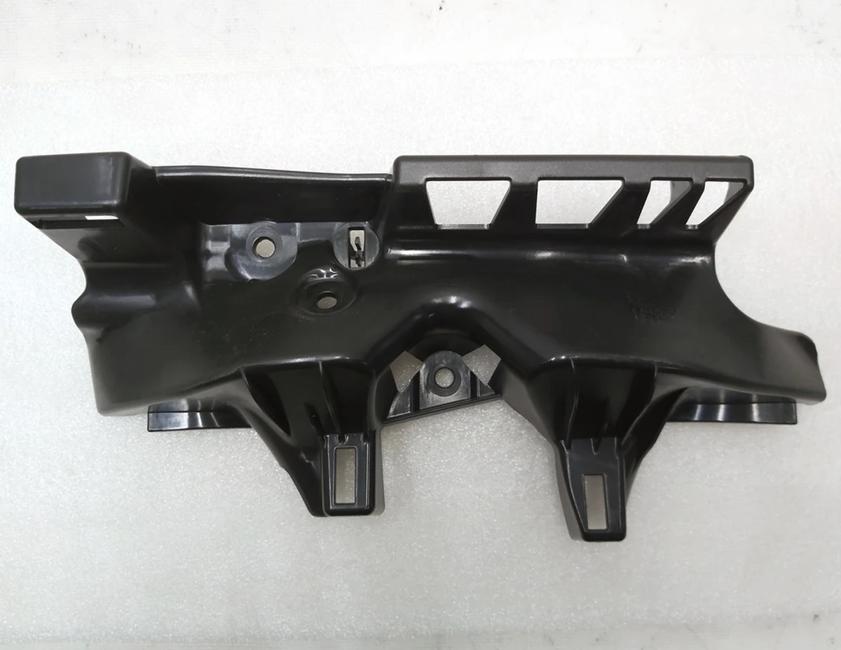 4 Кронштейн стойки B верхний левый Tesla Model Y 1494610-00-I