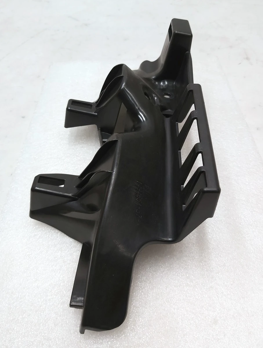 4 Кронштейн стойки B верхний левый Tesla Model Y 1494610-00-I