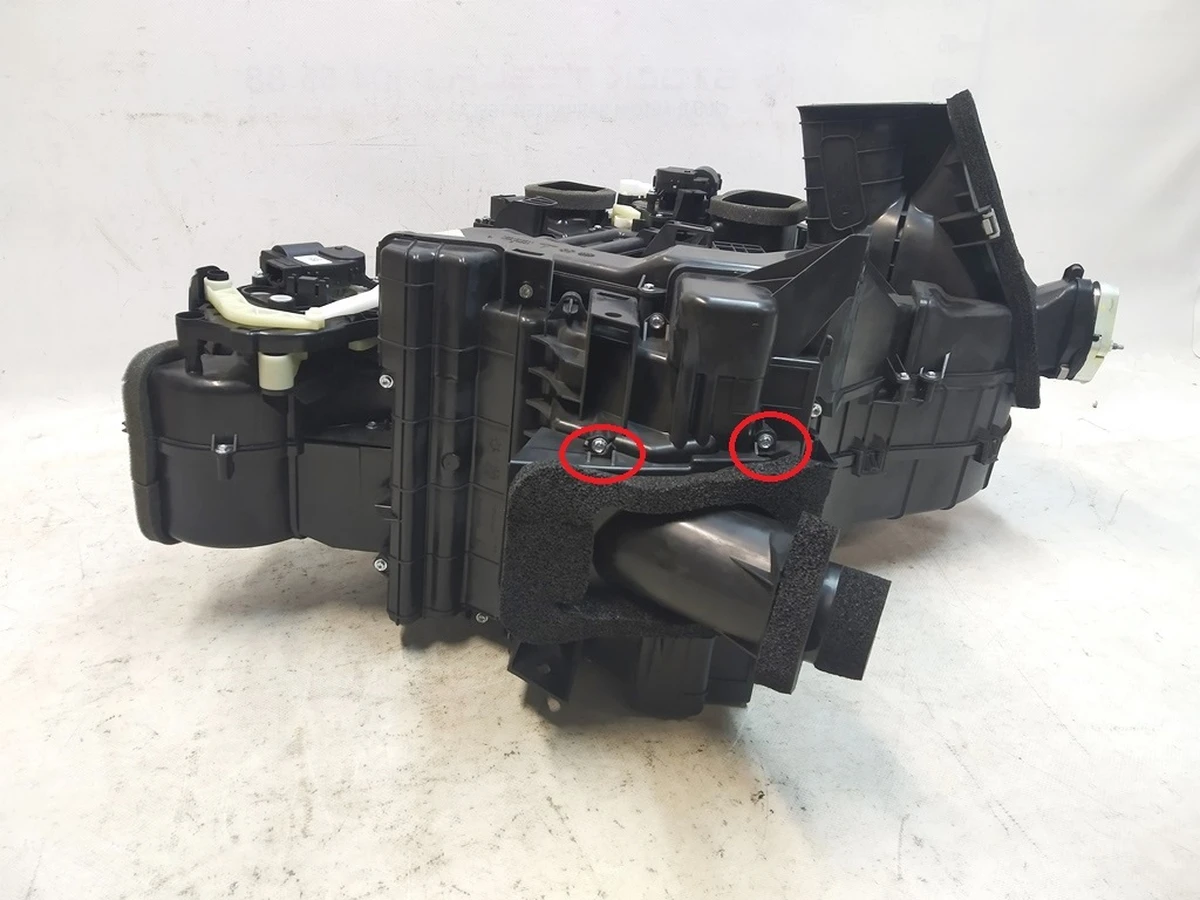 1 HVAC Module Assembly, Model Y damaged Tesla model 3, model Y 1494714-98-E