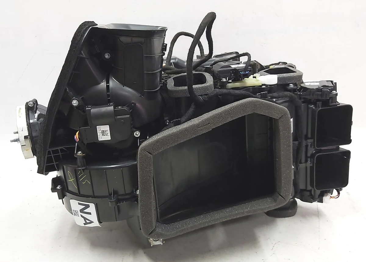 Печка (климатическая установка) салона в сборе Tesla Model 3, Model Y 1494714-99-E