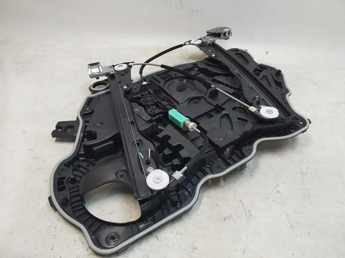 2 Стеклоподъемник передний левый с моторчиком и механизмом подъёма в сборе Tesla Model Y 1526804-00-C, 1526800-00-F