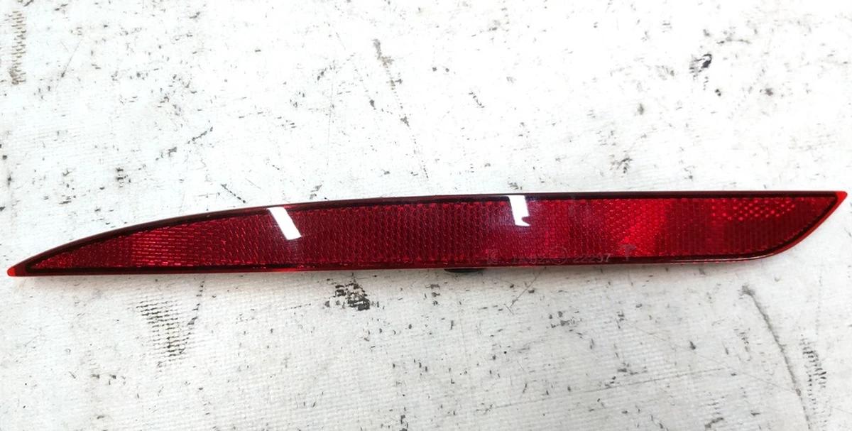 6 Відбивач заднього бампера лівий пасивний Tesla model Y 1495817-00-C