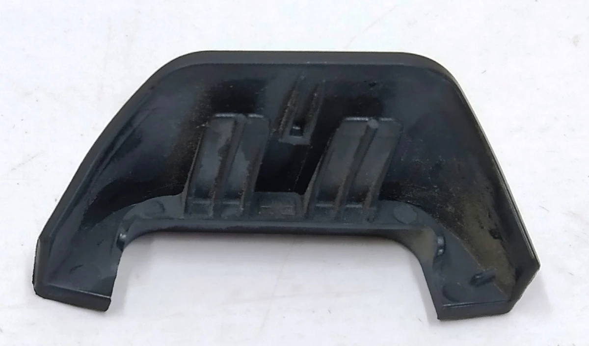 5 Заглушка корпуса наружной ручки двери передней/задней правой Tesla model X 1495828-00-A