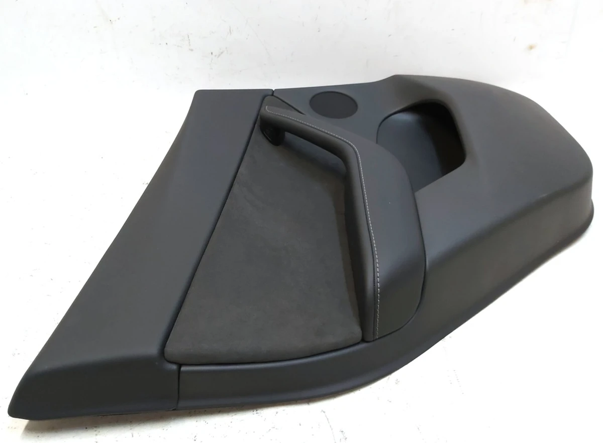 1 DOOR TRIM ASY, RR LH, LHD with bl. reg. glass and dynam. PREM BLACK Tesla model Y 1497296-91-C