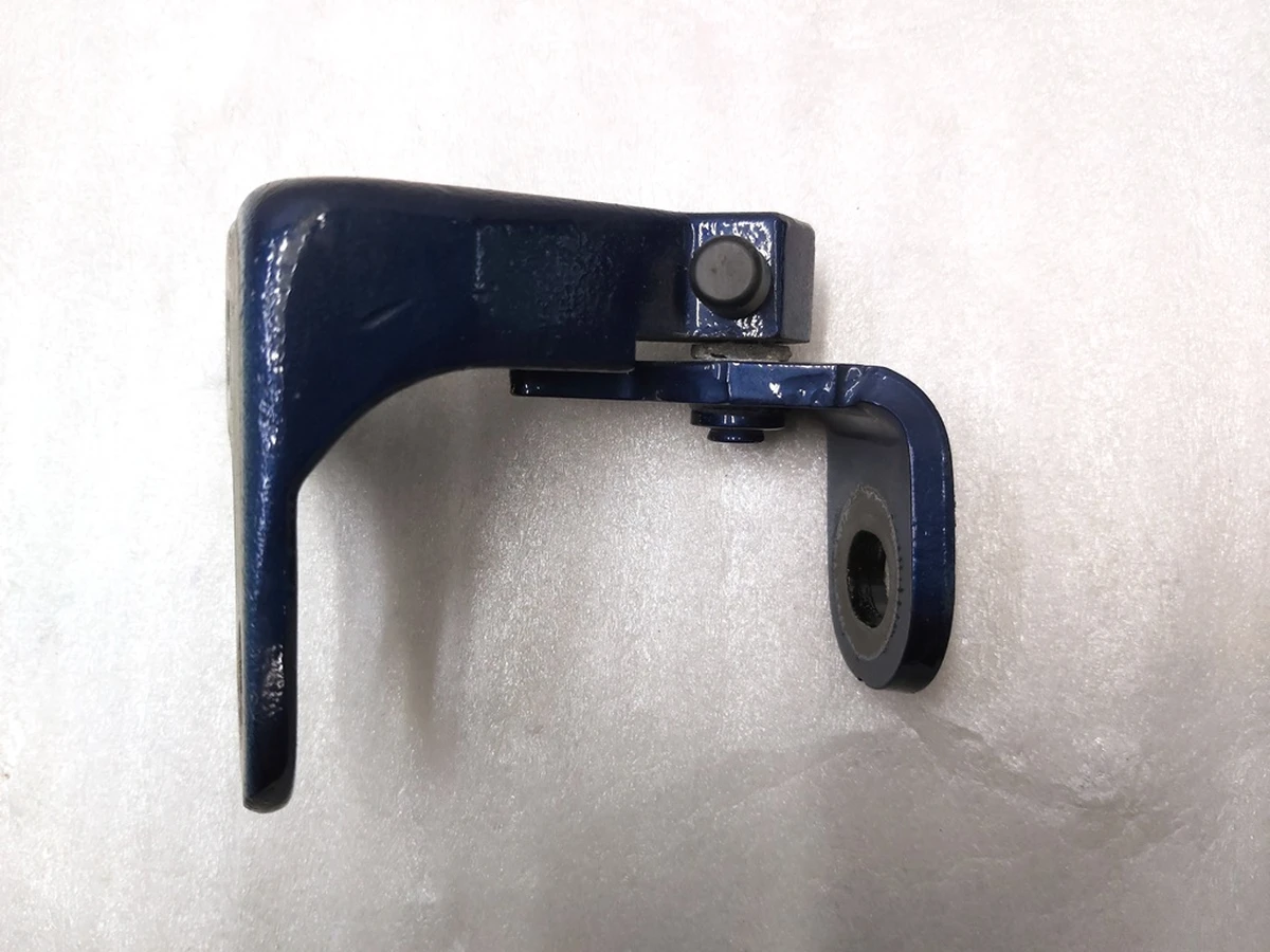 1 Петля дверей передньої лівої верхня нижня PPSB Tesla Model Y 1497492-00-E