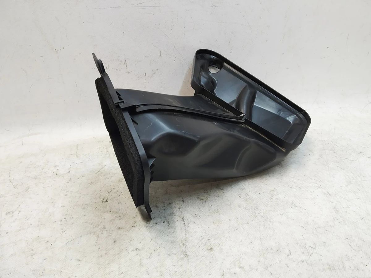 3 DUCT, AIR INTAKE, (damaged)Tesla model Y 1499137-00-D