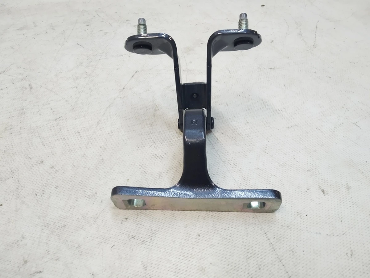 2 LIFTGATE HINGE ASSEMBLY RH PMNG Tesla model Y 1500495-00-A