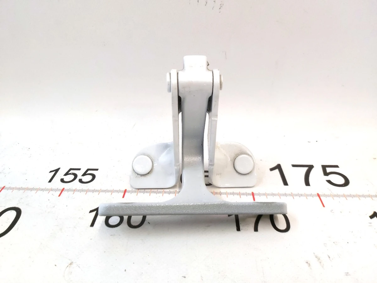 2 Петля крепления крышки багажника (ляды) правая PPSW Tesla Model Y 1500495-00-A