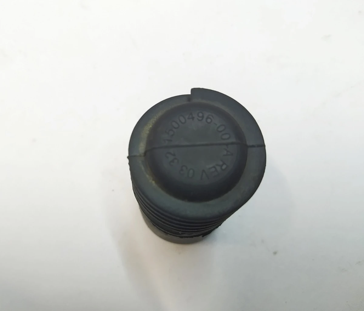 7 Демпфер упору кришки багажника REV03 Tesla Model Y 1500496-00-B