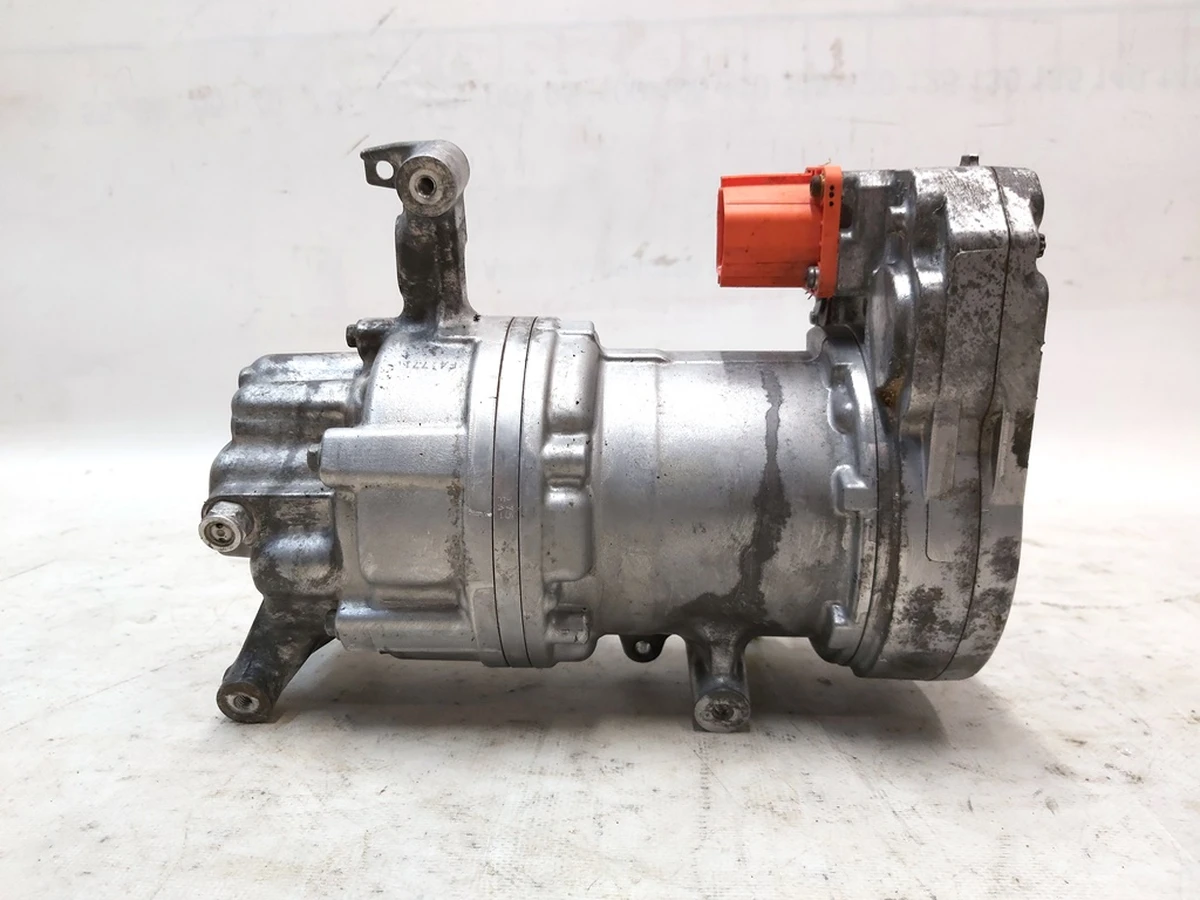 Компресор кондиціонера з кожухом із пошкодженням Tesla Model S Feb 2021, Model X Mar 2021, Model 3, Model 3 Jan 2024, Model Y 1501256-01-K з акустичним кожухом 1502213-00-C