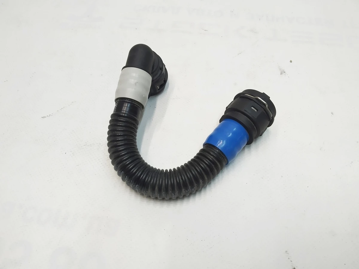 11 Hose - front drive unit powertrain return Tesla Model 3,  Model Y 1501348-00-B