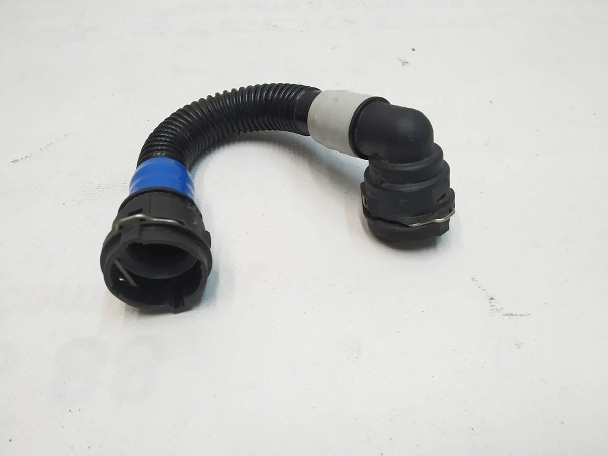 11 Hose - front drive unit powertrain return Tesla Model 3,  Model Y 1501348-00-B