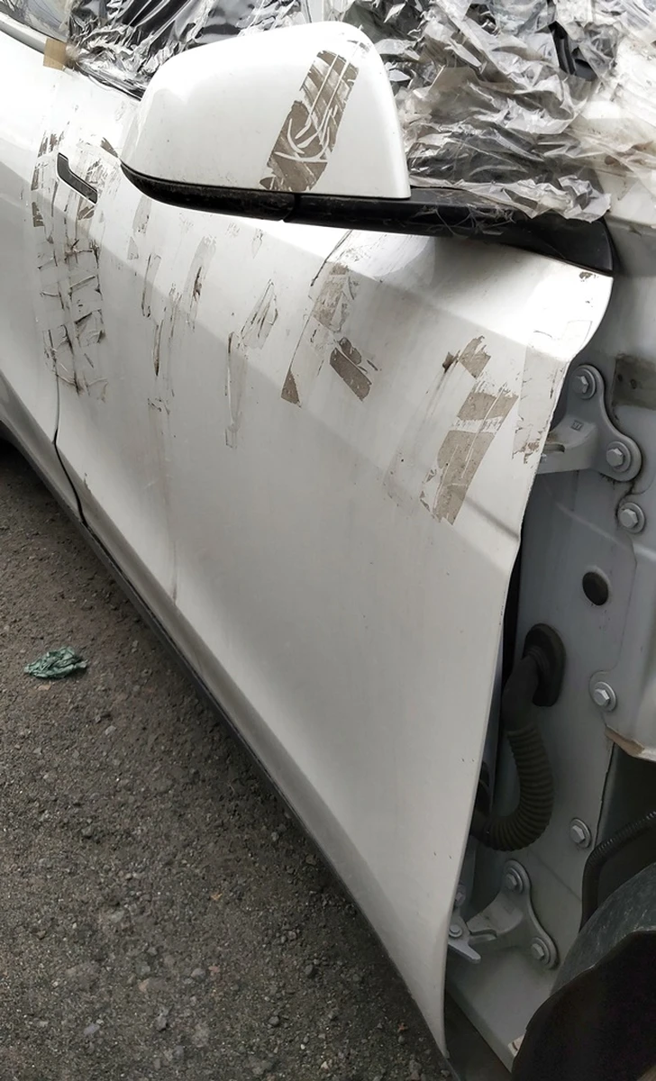 5 Дверь передняя правая PPSW без стекла в сборе Tesla Model Y 1501462-11-A