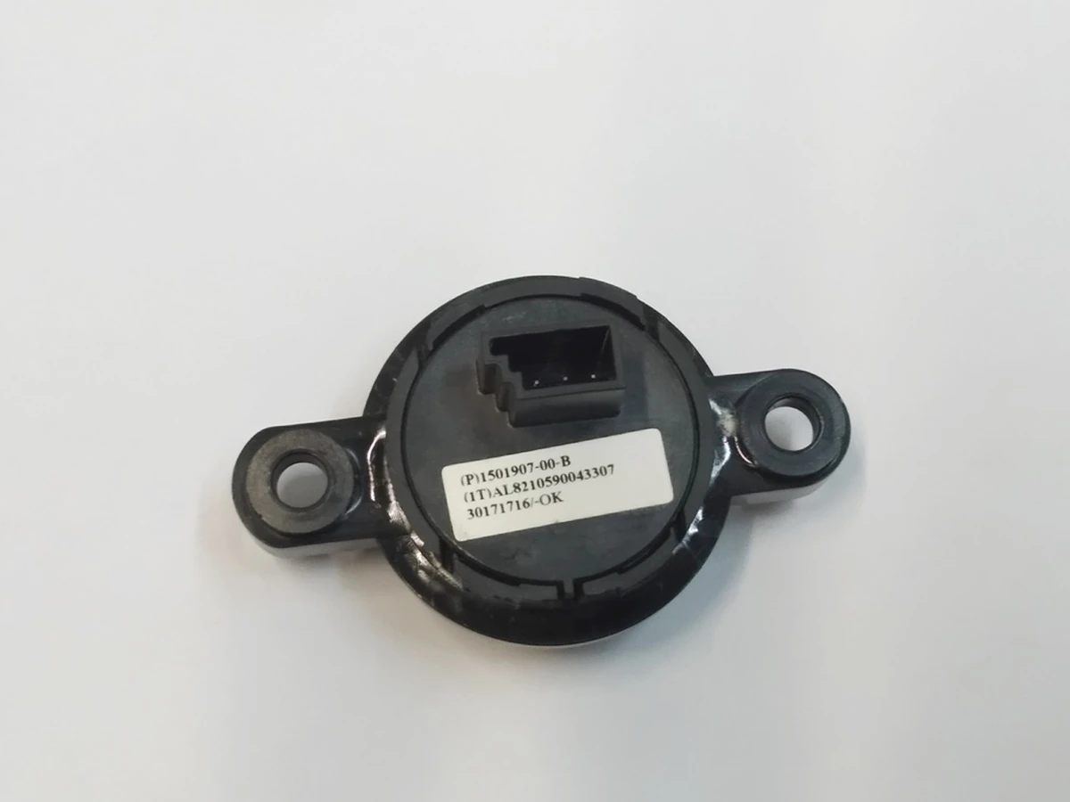 6 Кнопка закрытия крышки багажника Tesla model 3, model Y, model X 1501907-00-B