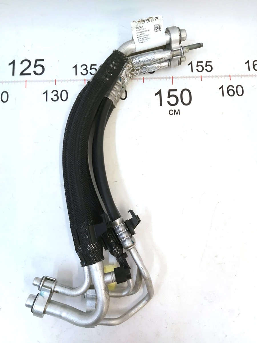 1 Трубопровід системи кондиціонера в зборі від Supermanifold до HVAC R1234yf Tesla Model 3, Model Y, Model Y Feb 2025 1502022-00-E
