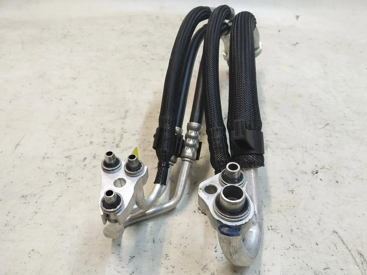 1 Трубопровід системи кондиціонера в зборі від Supermanifold до HVAC R1234yf Tesla model Y 1502022-00-E