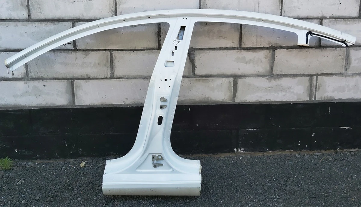 3 Кузовна панель лівої стійки B (середньої) PPSW у зборі Tesla model 3 1504887-S0-A