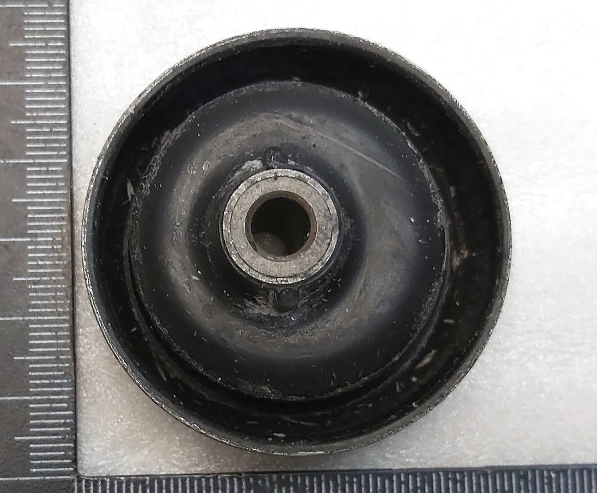 Сайлентблок компресора (в кронштейні АКБ) 50мм Tesla model 3, model Y 1500696-00-B