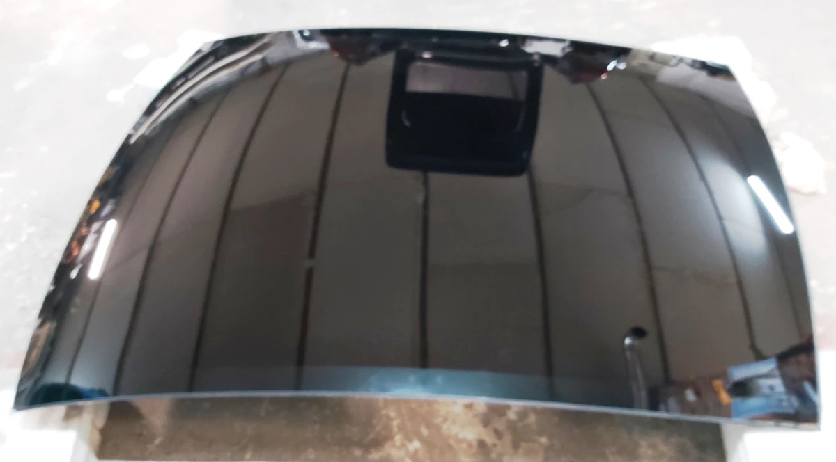 1 Стекло панорамы среднее Tesla model Y 1509131-00-D