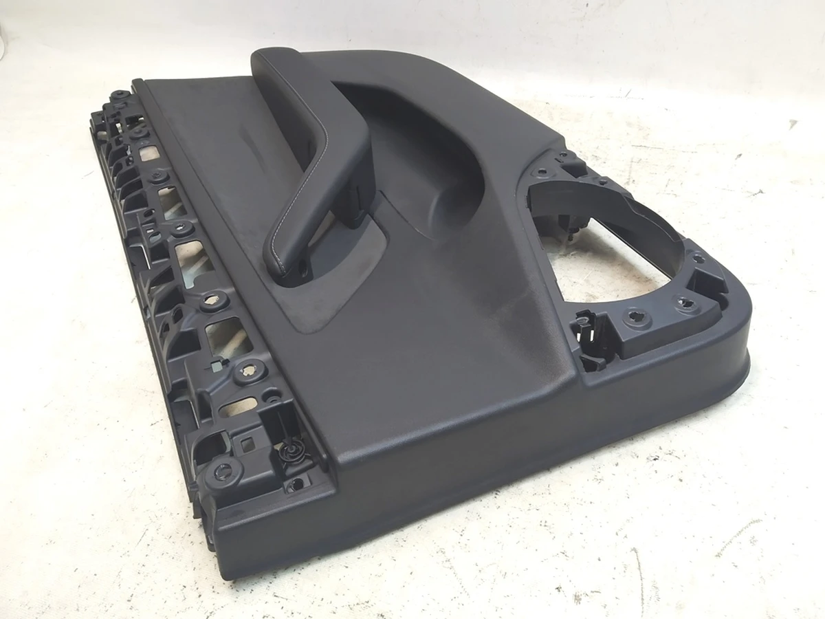 1 Карта дверей передньої правої PREM BLACK (обшивка верх м'який низ пластик) з блоком склопід (матовий) Tesla model 3 1514769-89-B