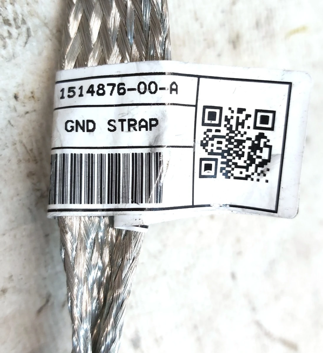 Коса заземлення комп'ютера автомобіля Tesla Model Y 1514876-00-A