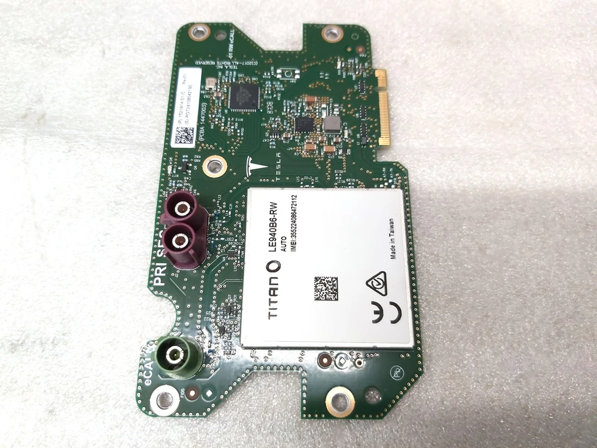4 MODEM EU (LTE) REV01 TITAN Tesla Model S, Model X, Model 3, Model Y 1521914-S1-C