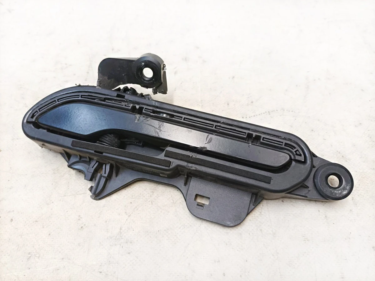 1 BLACK REV1 exterior front rear left handle mechanism with damage Tesla Model 3, Model Y 1528114-00-D