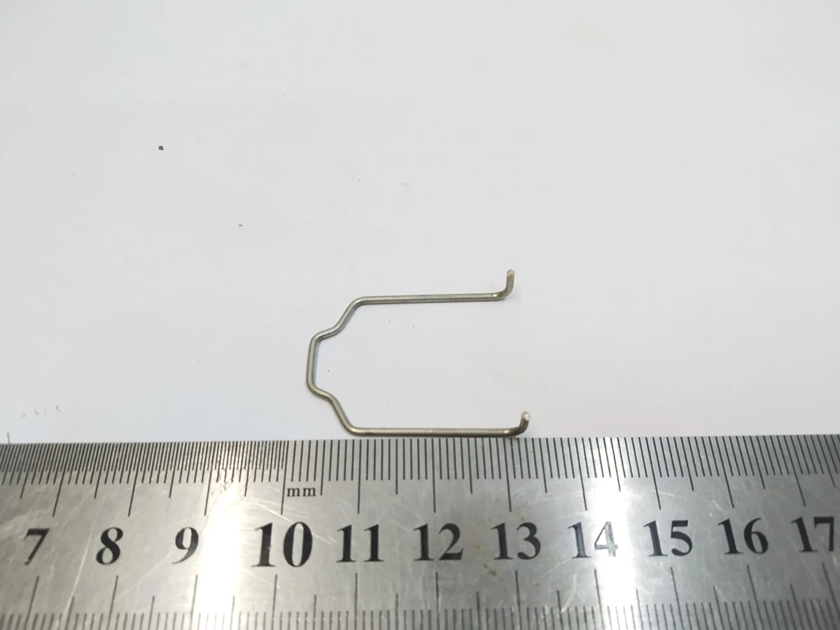 14 Bracket retainer pipe cooling system main battery Tesla model Y 1530118-00-C