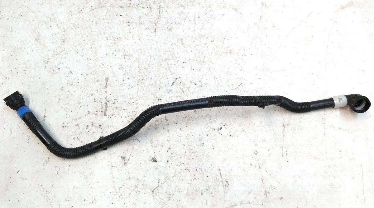 17 Патрубок системи охолодження переднього інвертора Tesla Model 3, Model Y 1530129-00-B