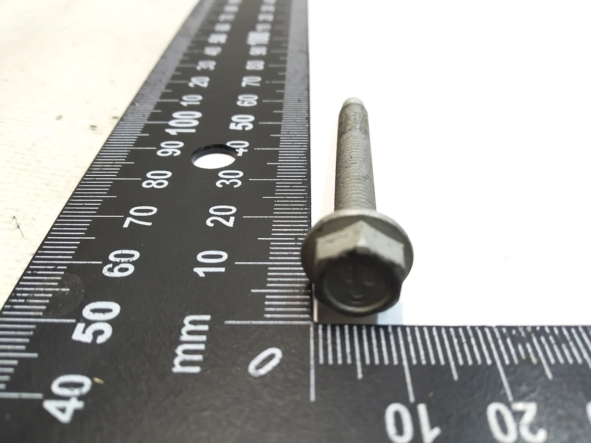 5 Болт компресора HF, M6x1.0-50,[88], G0110, MAT Tesla Model S Feb 2021, Model X Mar 2021, Model 3, Model 3 Jan 2024, Model Y Feb 2025 1532914-00-A