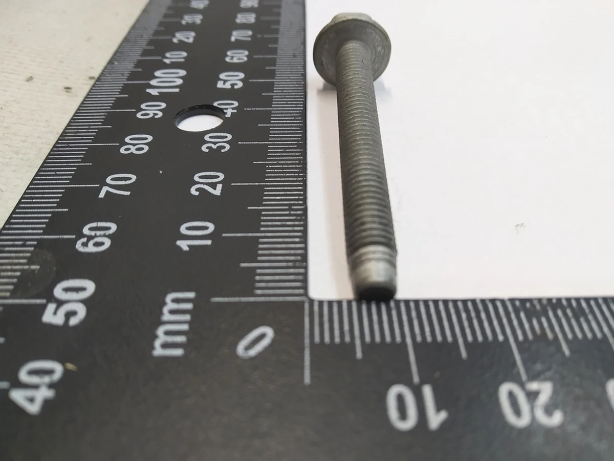 5 Болт компресора HF, M6x1.0-50,[88], G0110, MAT Tesla Model S Feb 2021, Model X Mar 2021, Model 3, Model 3 Jan 2024, Model Y Feb 2025 1532914-00-A