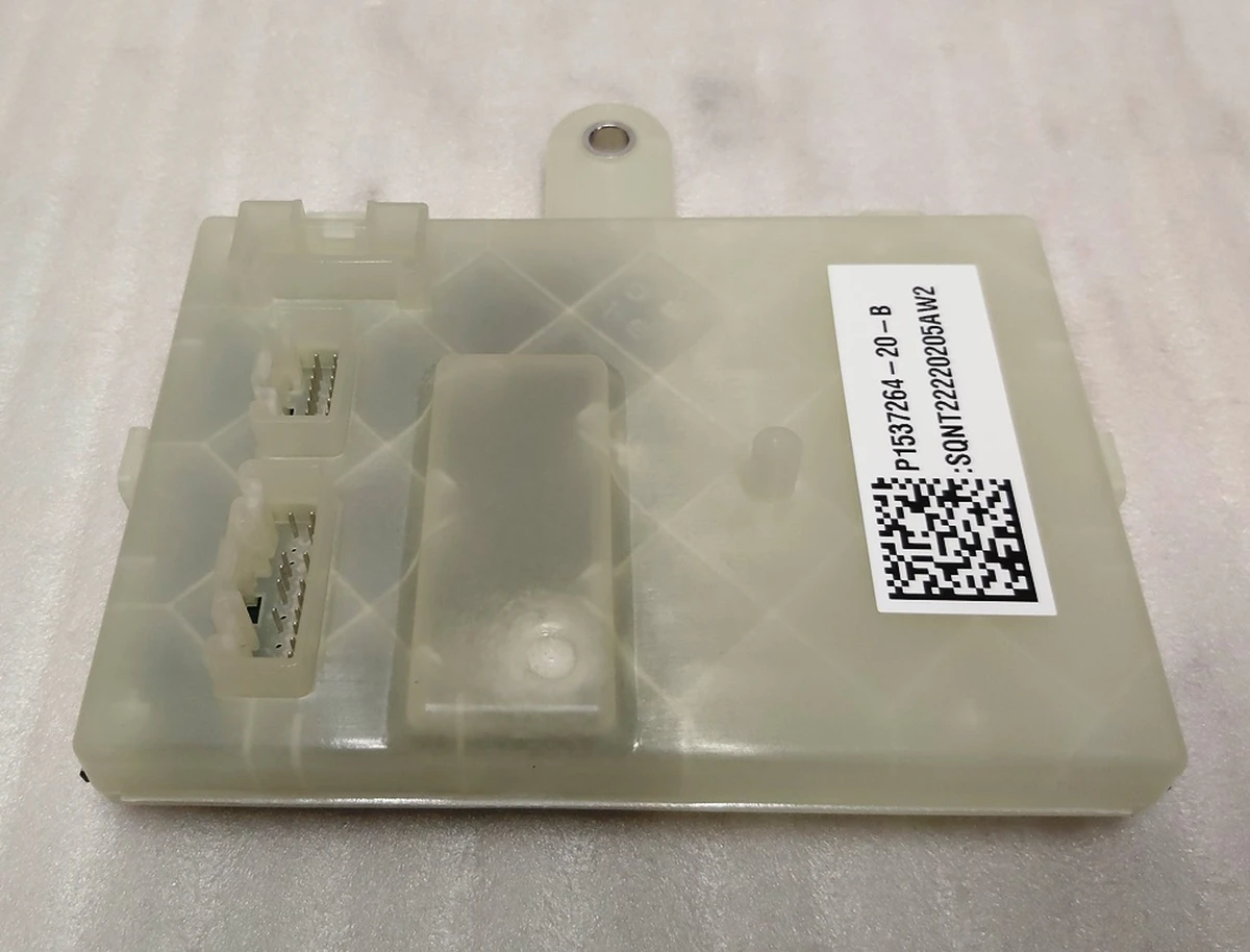 3 Електронний блок керування порту зарядки GEN4 (блок ретрофіт) Tesla Model 3, Model Y 1537264-20-B