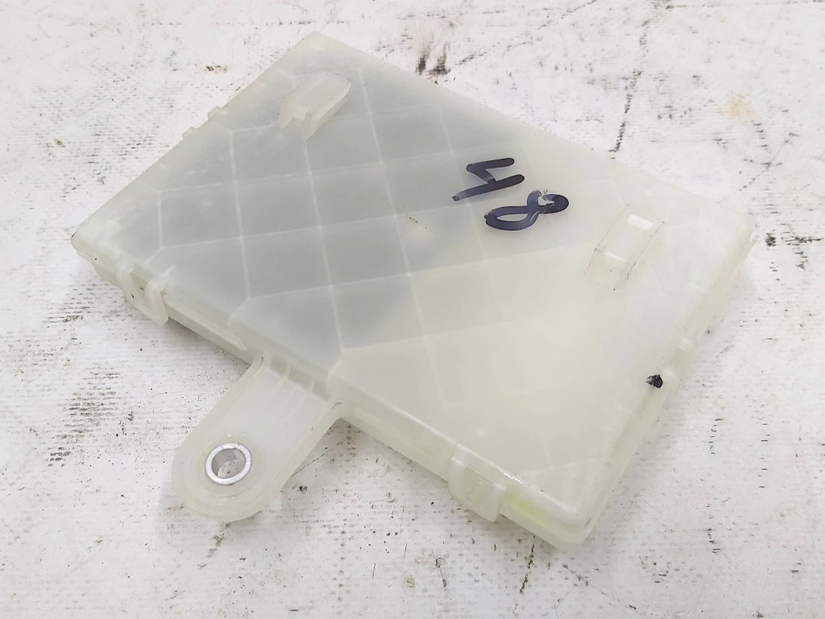 2 Електронний блок управління порту зарядки GEN 4 Tesla Model 3, Model Y 1537264-00-B