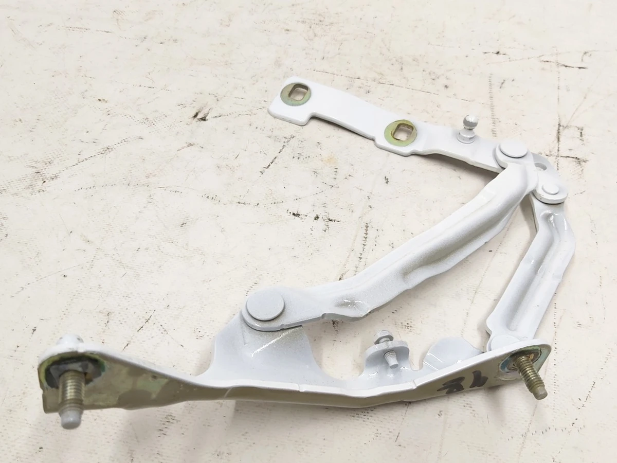 1 Tailgate hinge left PPSW Tesla model 3 1551482-99-C