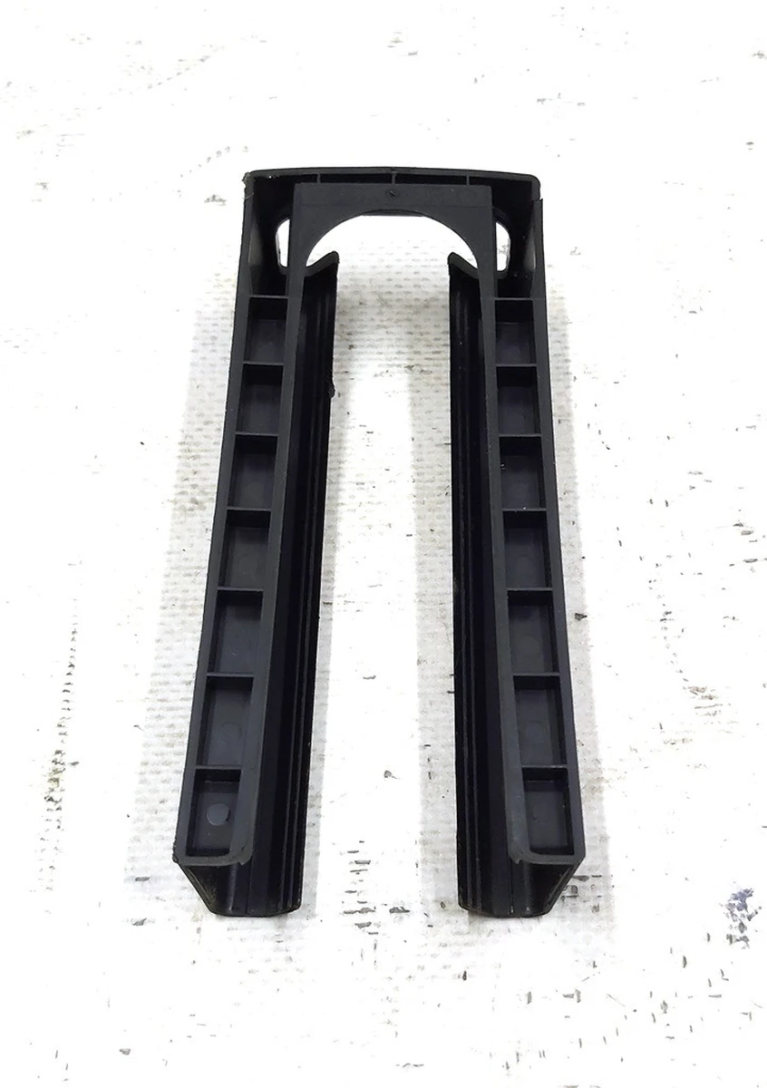 Заглушка салазки 1й ряд сидений левая правая Tesla Model 3, Model Y 1551555-00-C