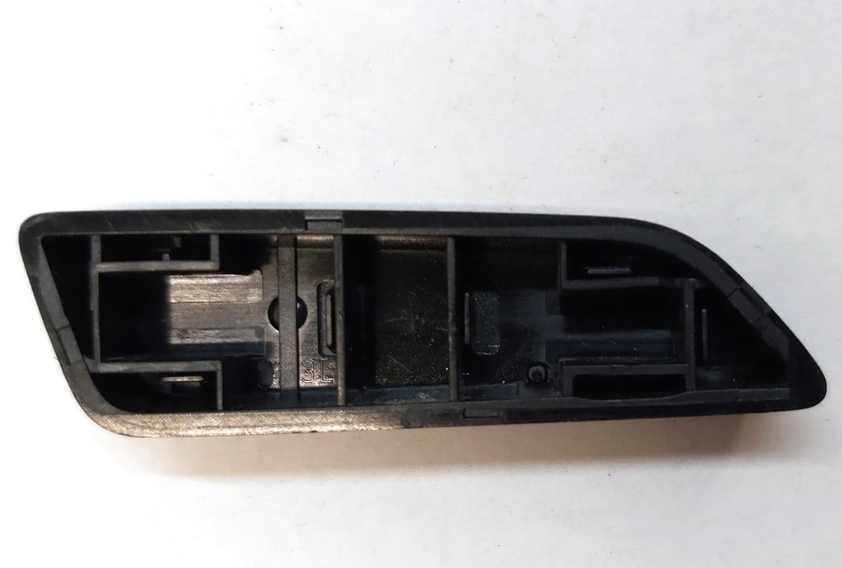 3 Кнопка регулировки положения нижней части водительского сиденья GRAPHITE Tesla Model 3, Model 3 Jan 2024, Model Y 1551844-01-A