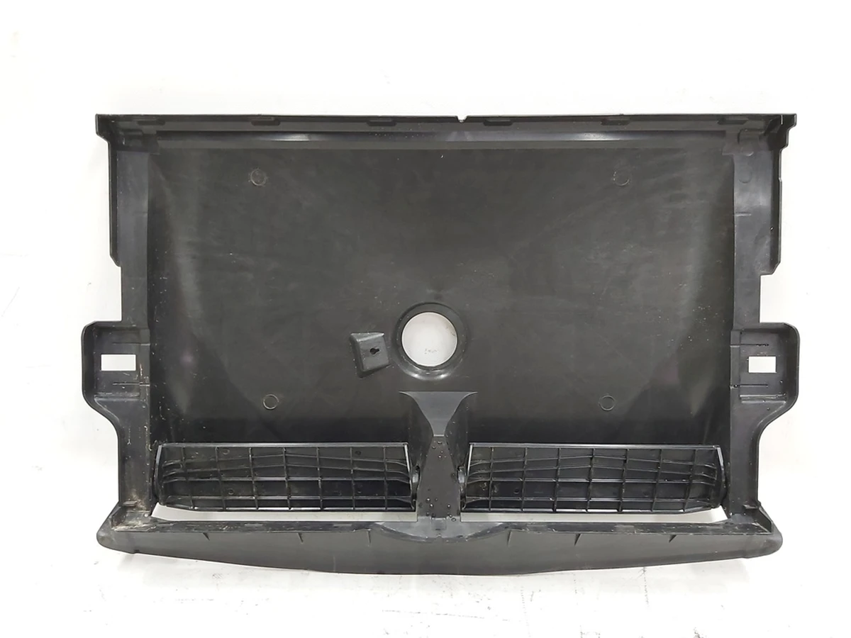 1 Люверс центральний в зборі Tesla model 3 1559787-00-A