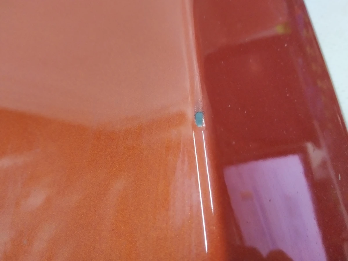 Облицовка наружняя двери передней правой (пластик) B78 (Solar Orange Metallic) (с повреждением) BMW i3 51007369330