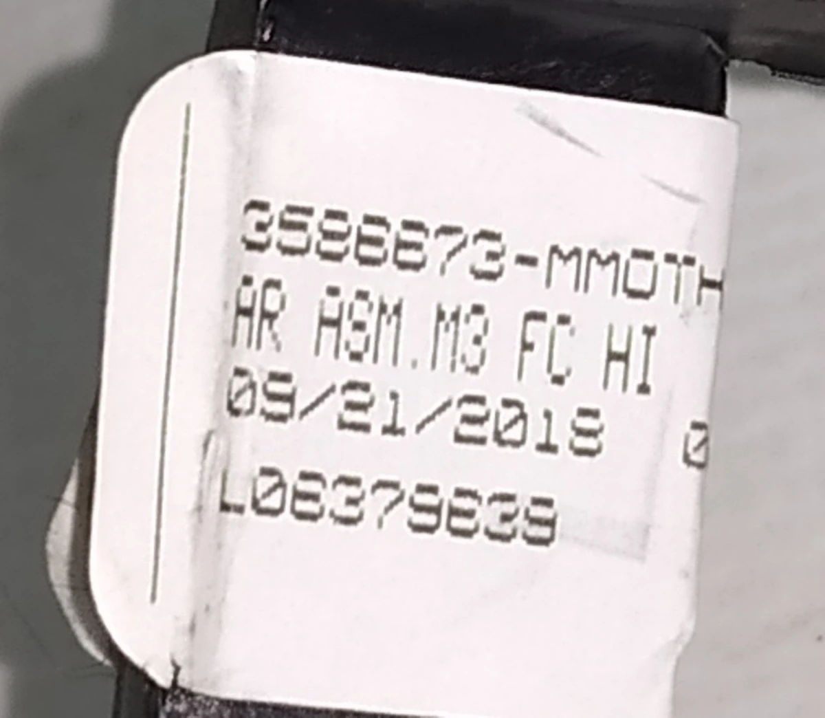 14 Підлокітник центральній консолі BLACK Tesla model 3, model Y1582886-00-A