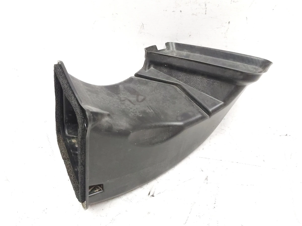4 HVAC, FRESH AIR INTAKE, M3 Tesla model 3 1588274-00-A