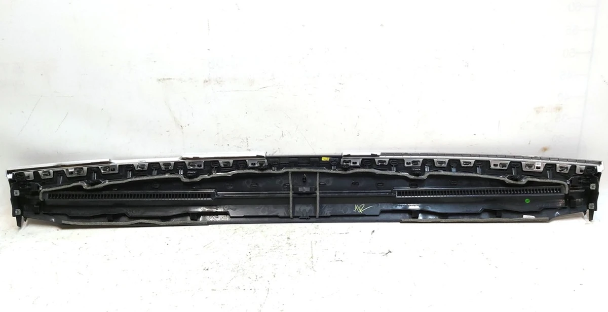 3 IP, LHD, DECOR ASY, WOOD Tesla Model 3, Model Y 1619569-00-A