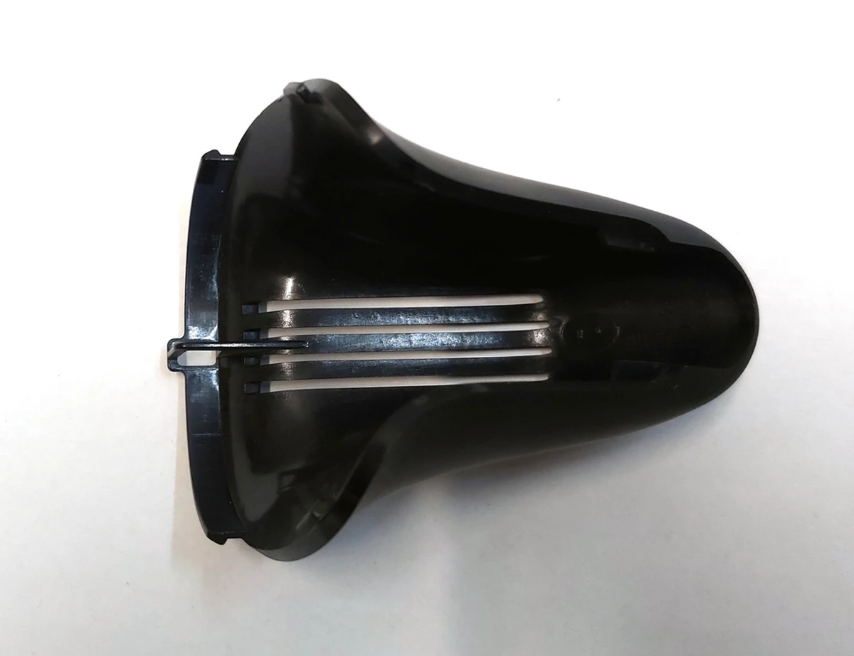 4 Облицювання кронштейна дзеркала заднього виду та камери TRIPLE нижня Tesla model Y 1494443-00-B